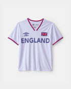 Ensemble 2 pi&egrave;ces chandail de soccer et short Umbro de l&rsquo;Angleterre pour jeune - Rouge/Bleu/Blanc, image 2 sur 14 diapositives