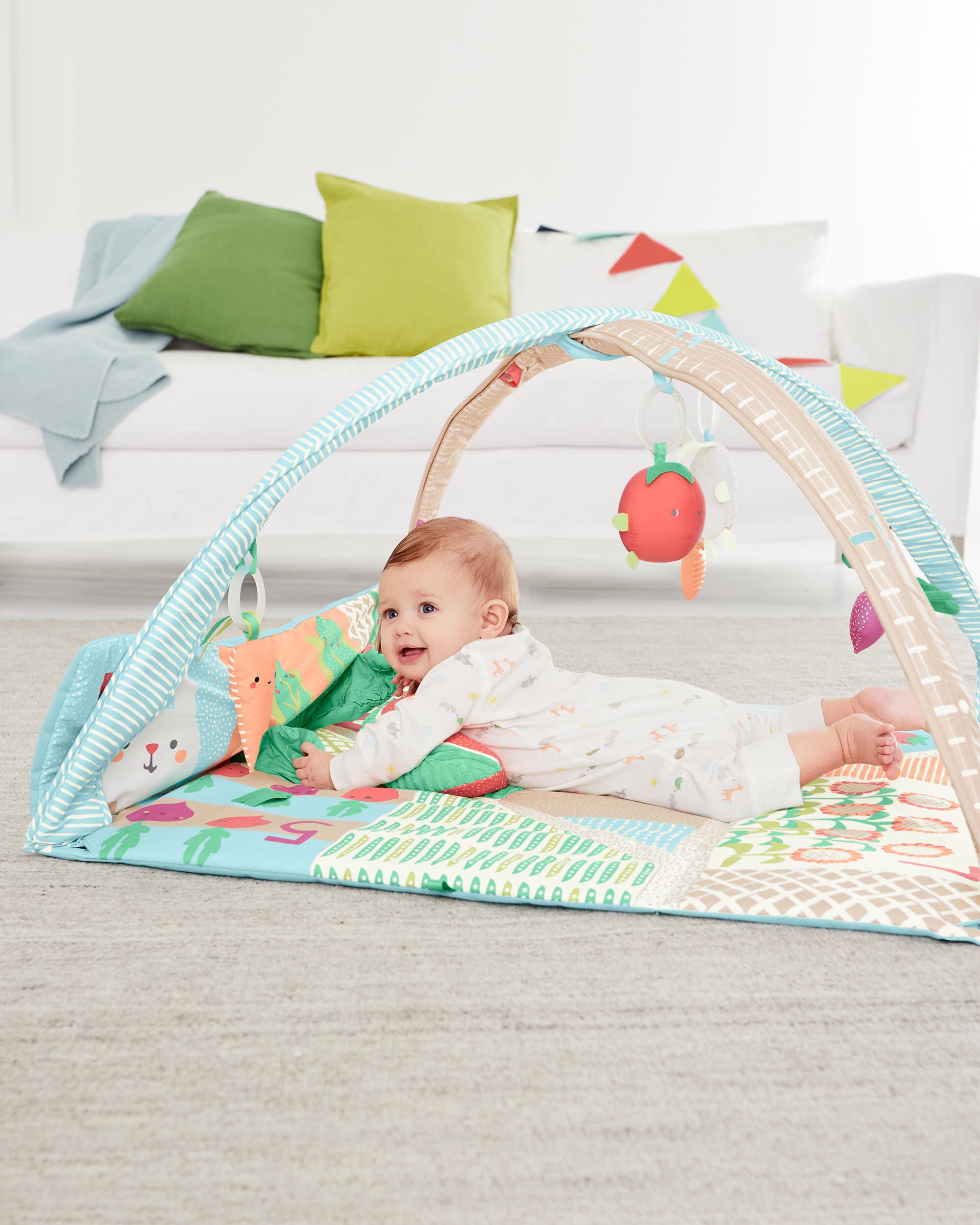 Skip hop hot sale unicorn activity gym