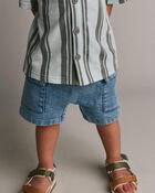 Tout-petit gar&ccedil;on - Short cargo en denim, image 5 sur 7 diapositives