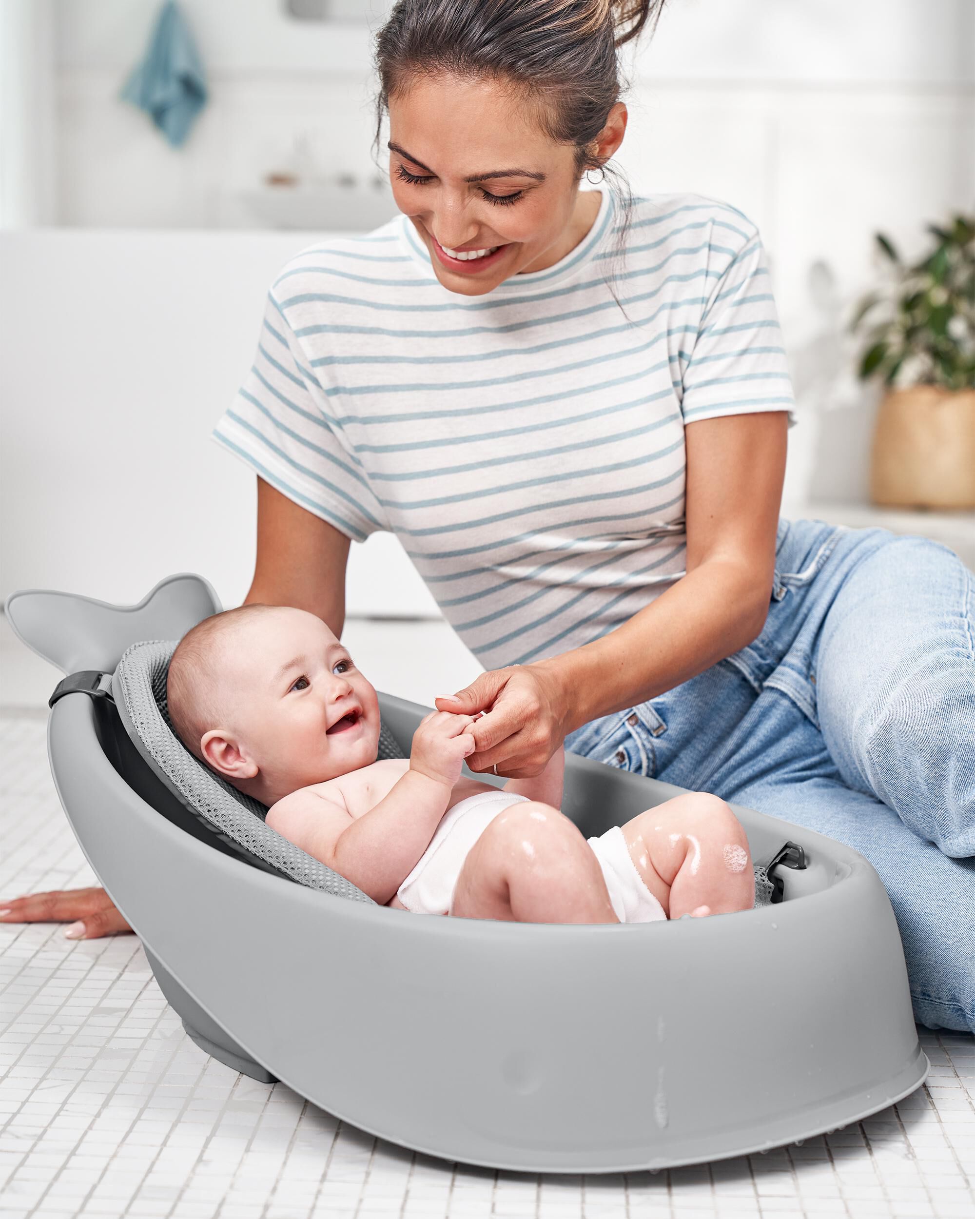 Bathing buddies baby shower sling discount