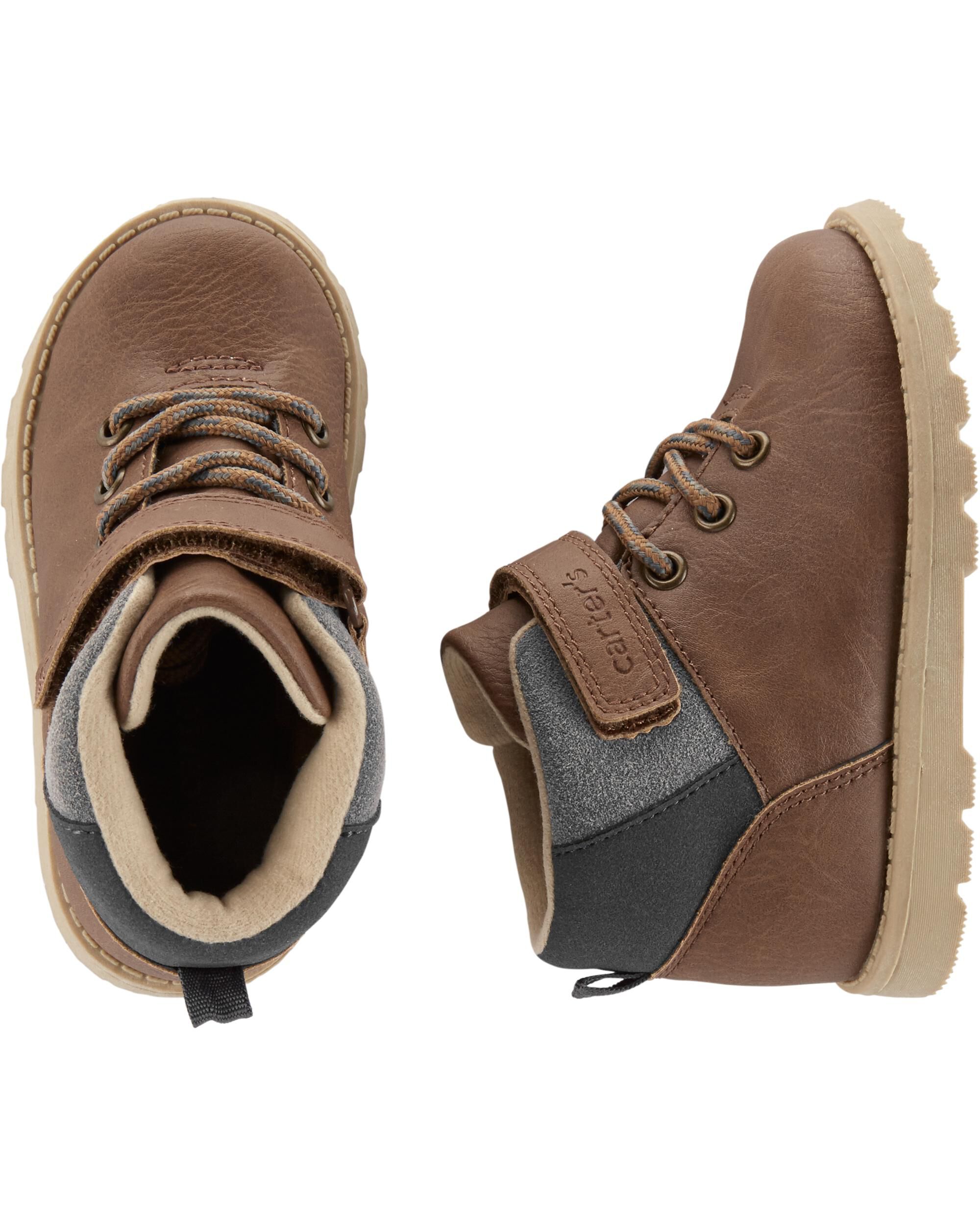 walking boots canada