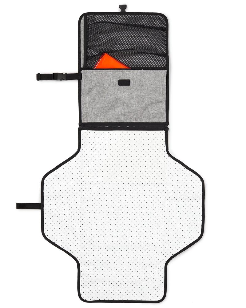 Pronto Signature Changing Station, image 6 of 12 slides