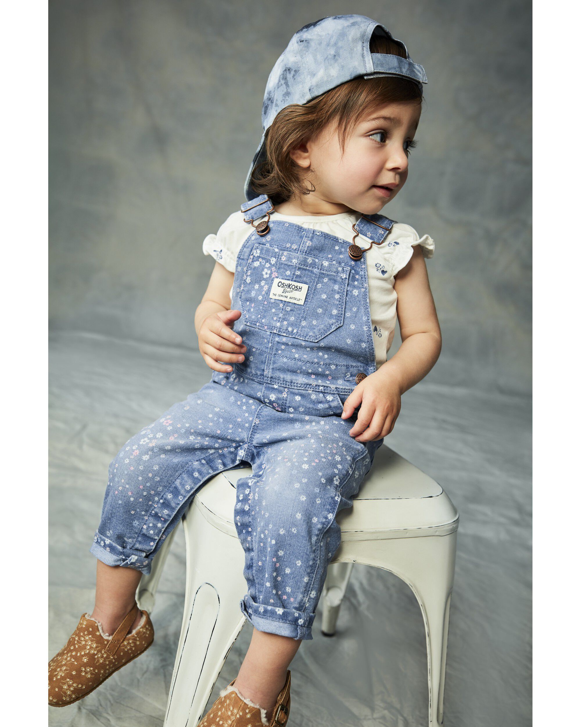 Oshkosh deals heart overalls