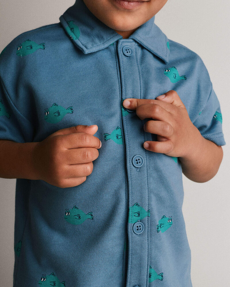 Toddler Boy Button-Down Short-Sleeve Shirt in Fish Print - Slate, image 4 of 6 slides