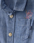 B&eacute;b&eacute; gar&ccedil;on - Chemise boutonn&eacute;e en chambray avec broderie Winnie l&rsquo;Ourson de Disney&reg; - D&eacute;lav&eacute; moyen, image 2 sur 4 diapositives