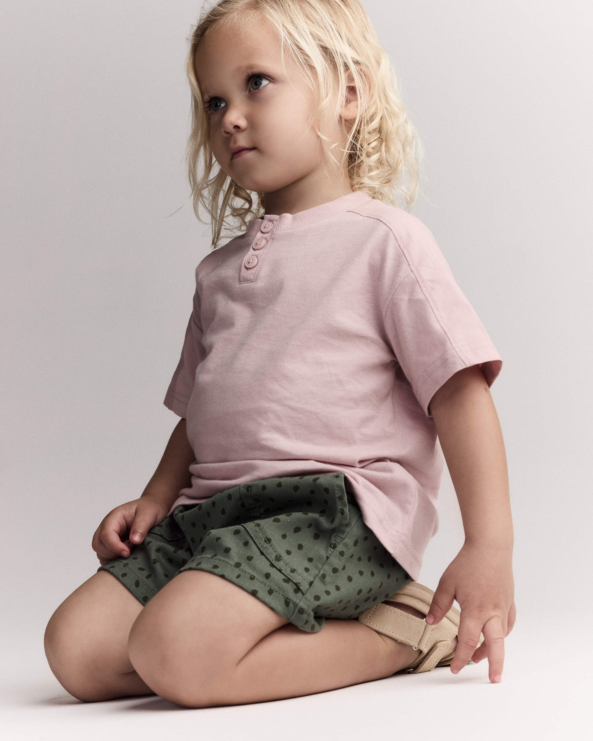 Toddler Standard Short with Pockets Dot Print- Olive