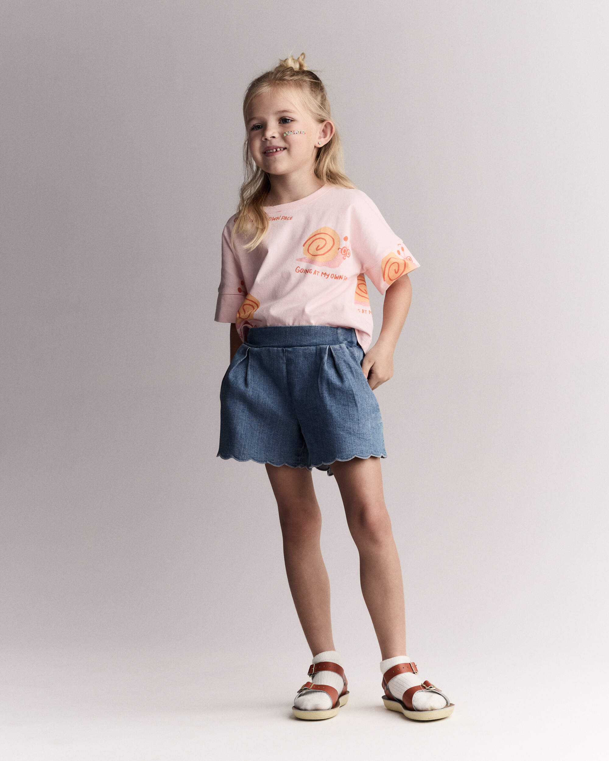 Toddler Girl Scalloped Short Denim