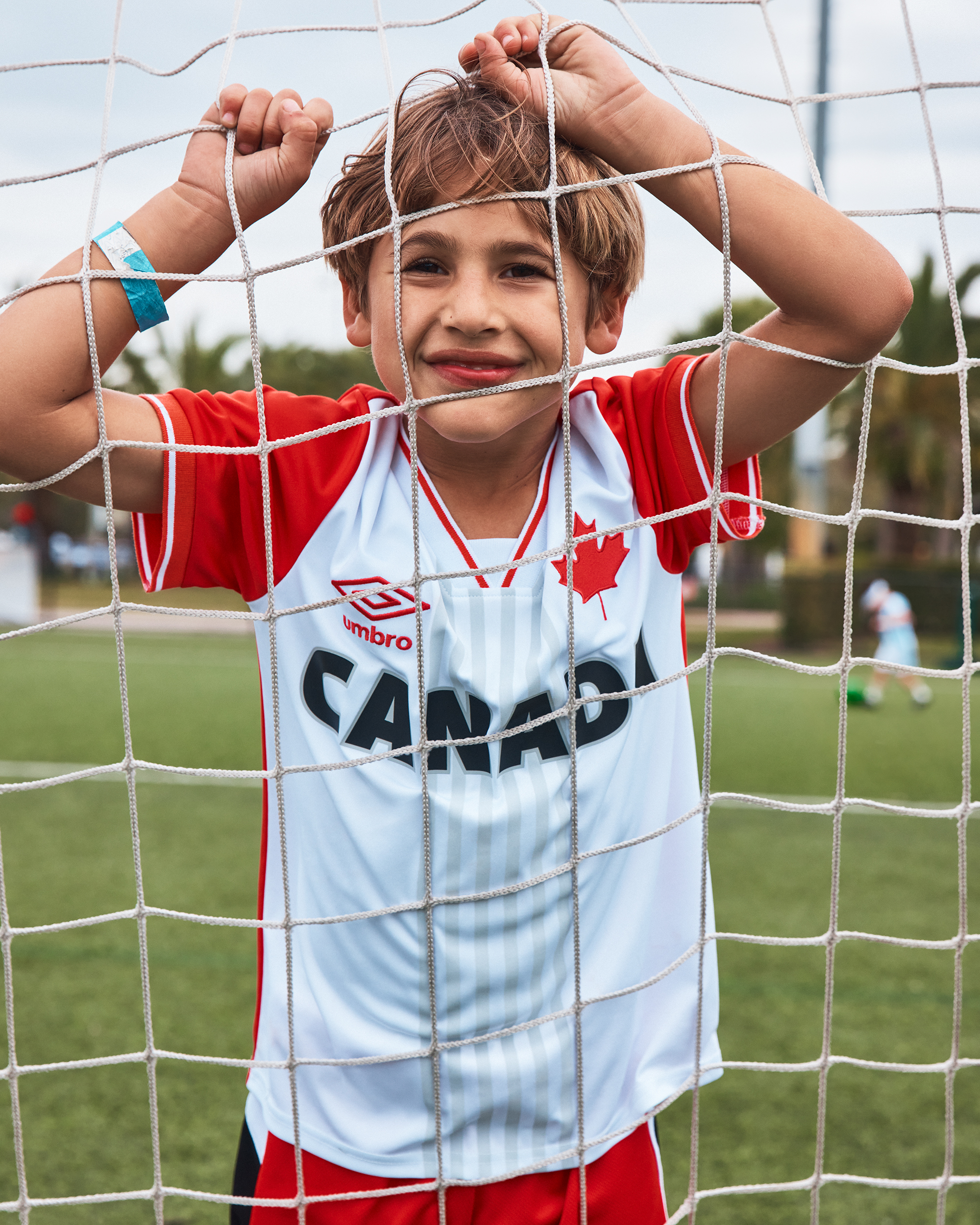 Kids 2-Piece Umbro Canada Soccer Jersey & Short Set - Red/White/Black