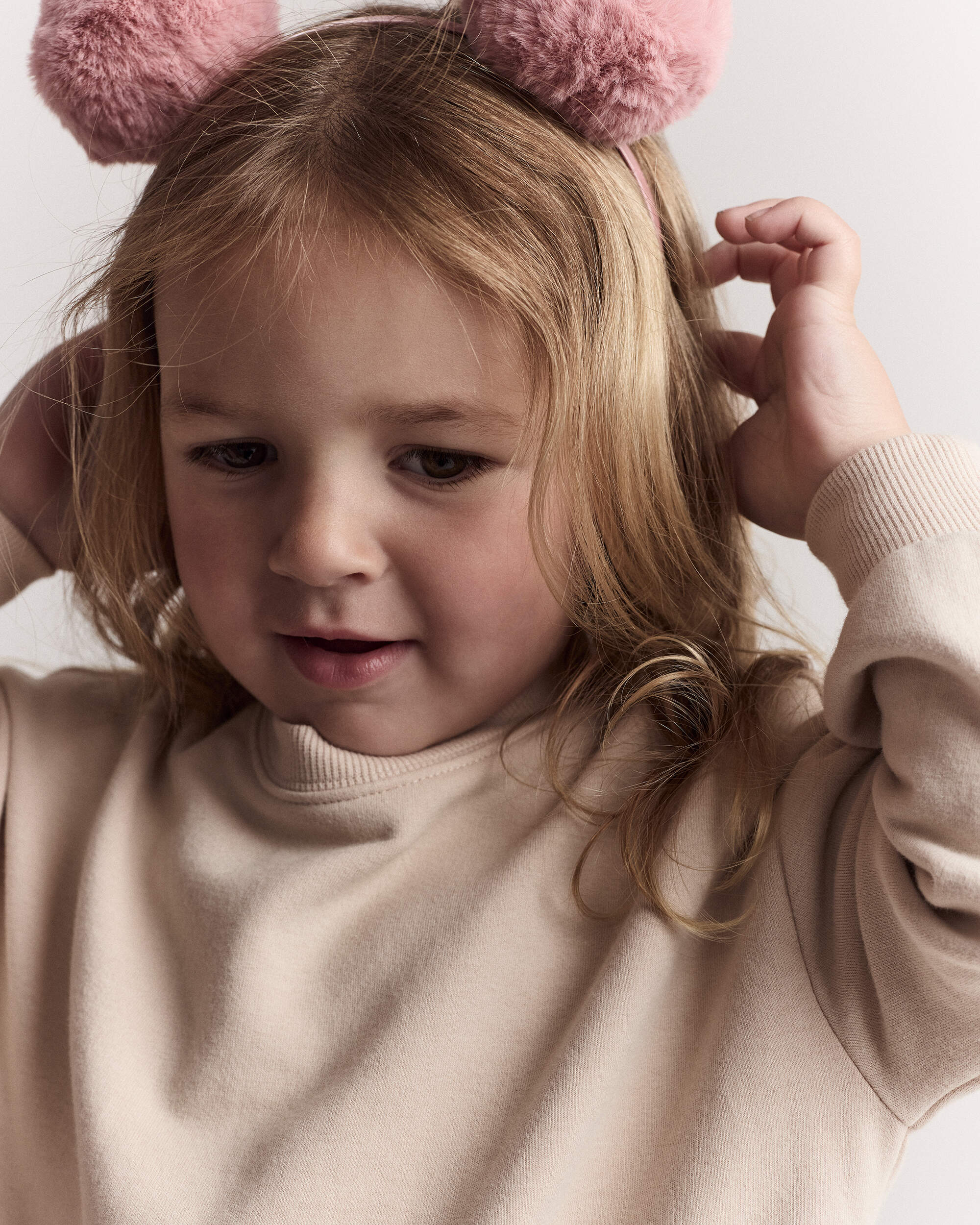 Toddler Girl Furry Pom Pom Headband - Rose