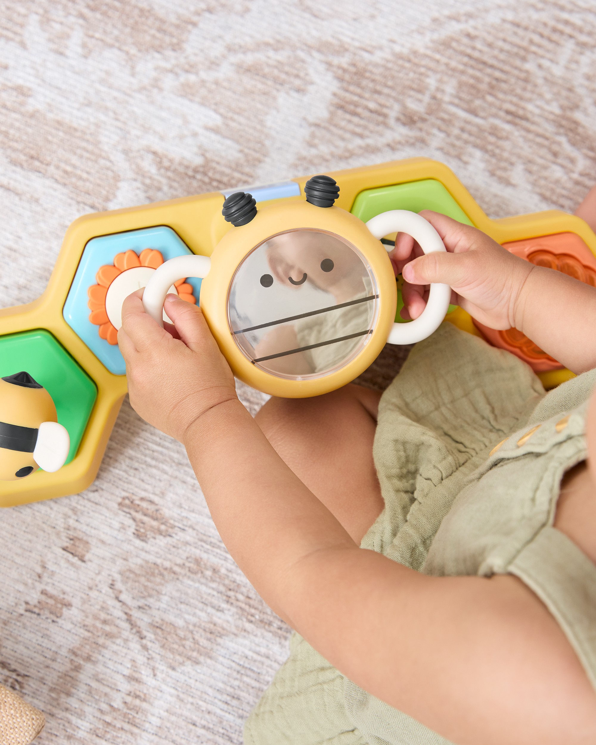 Baby Farmstand See & Bee Steering Wheel & Tummy Time Baby Toy