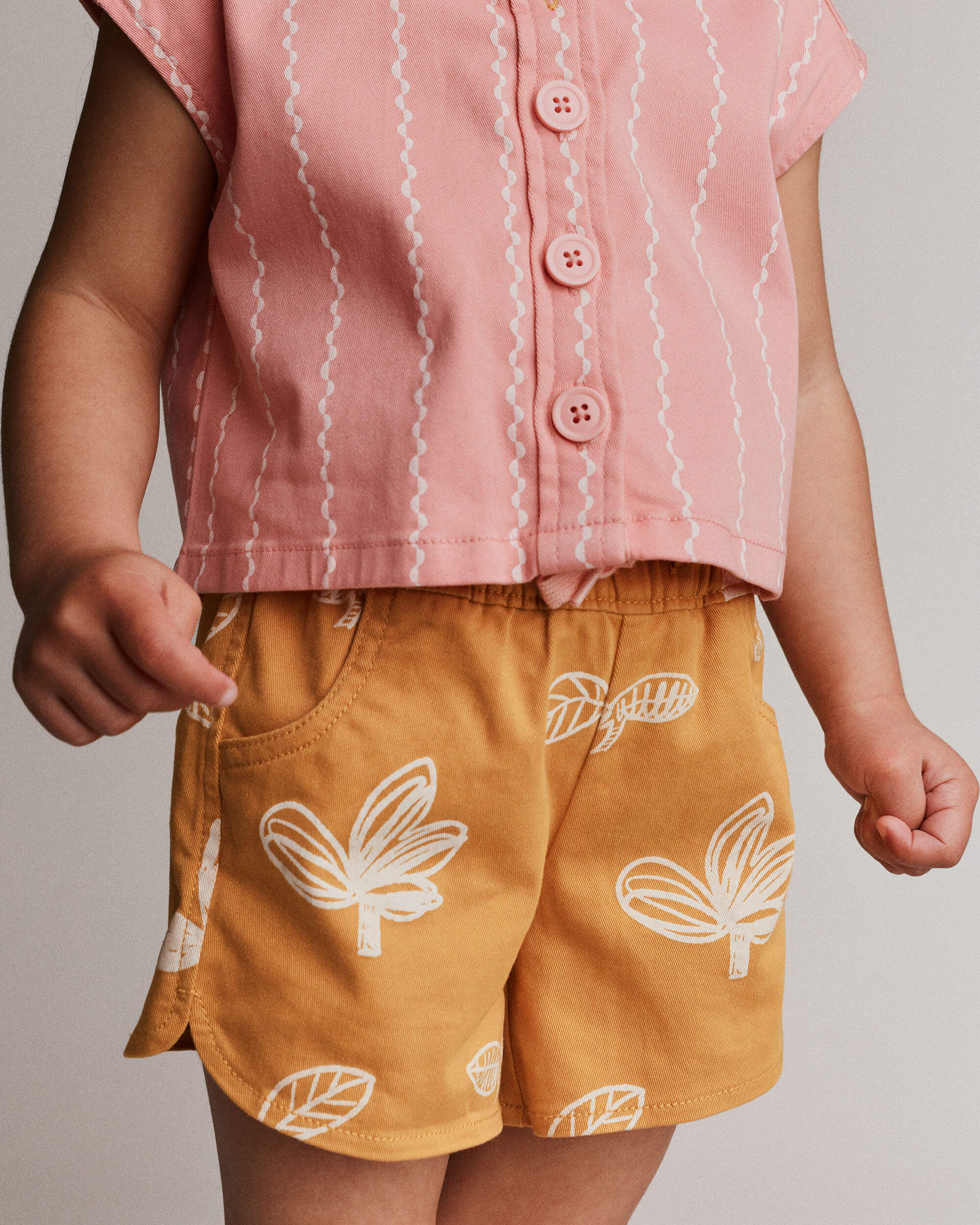 Toddler Girl Dolphin Hem Short Plant Print - Mustard Yellow