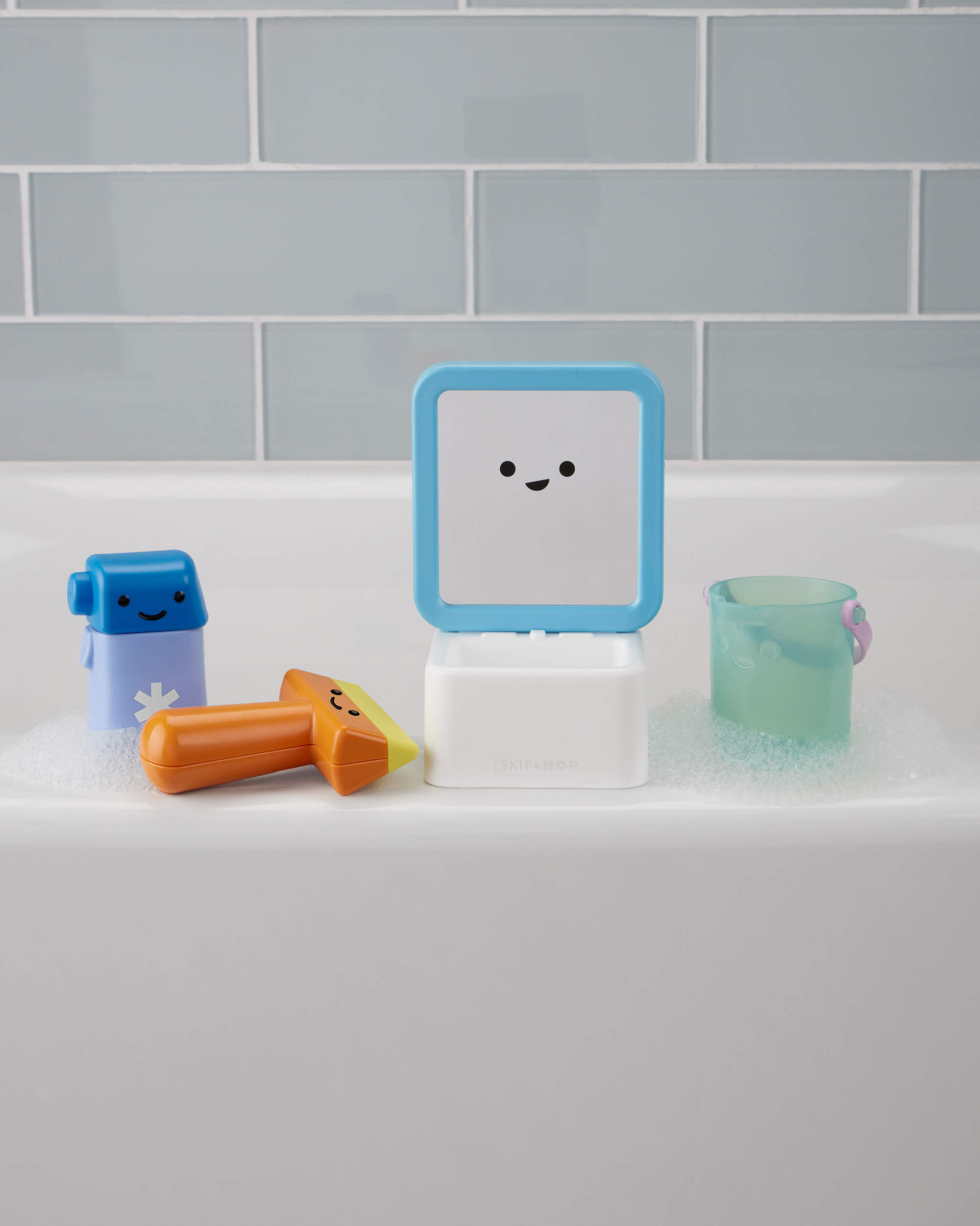 Fresh & Clean Mirror Fun Baby Bath Toy