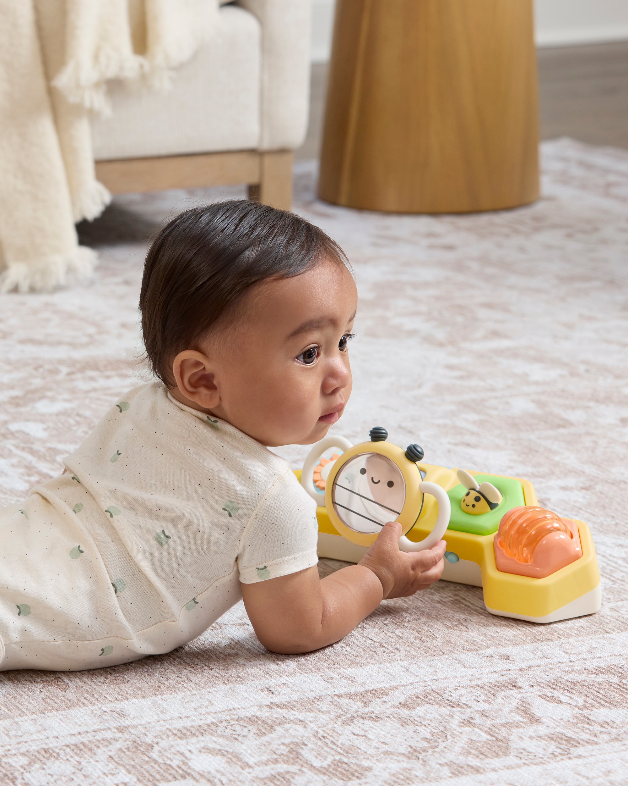 Farmstand See & Bee Steering Wheel & Tummy Time Baby Toy