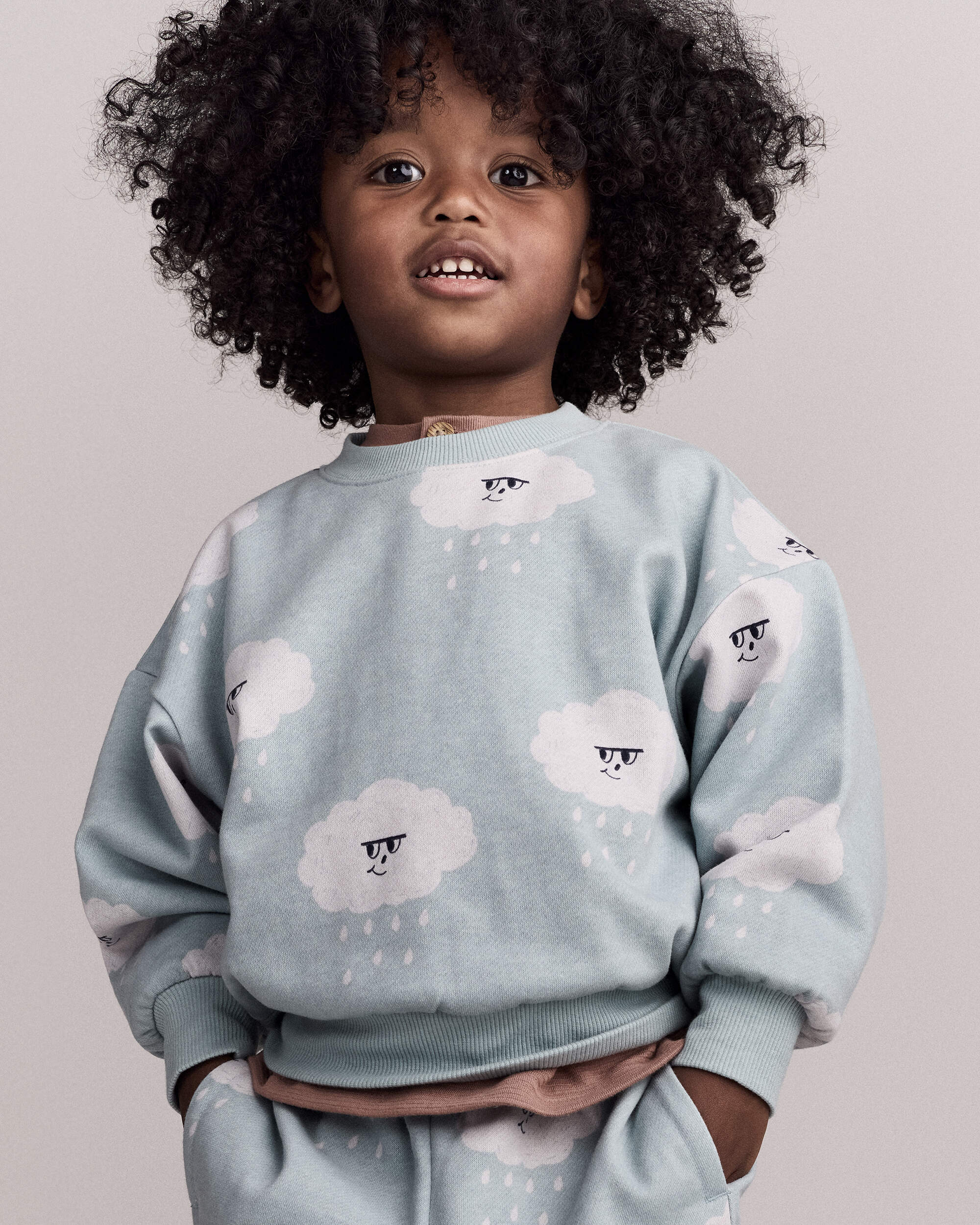 Toddler Wide-Arm Sweatshirt Rain Cloud Print - Pale Blue