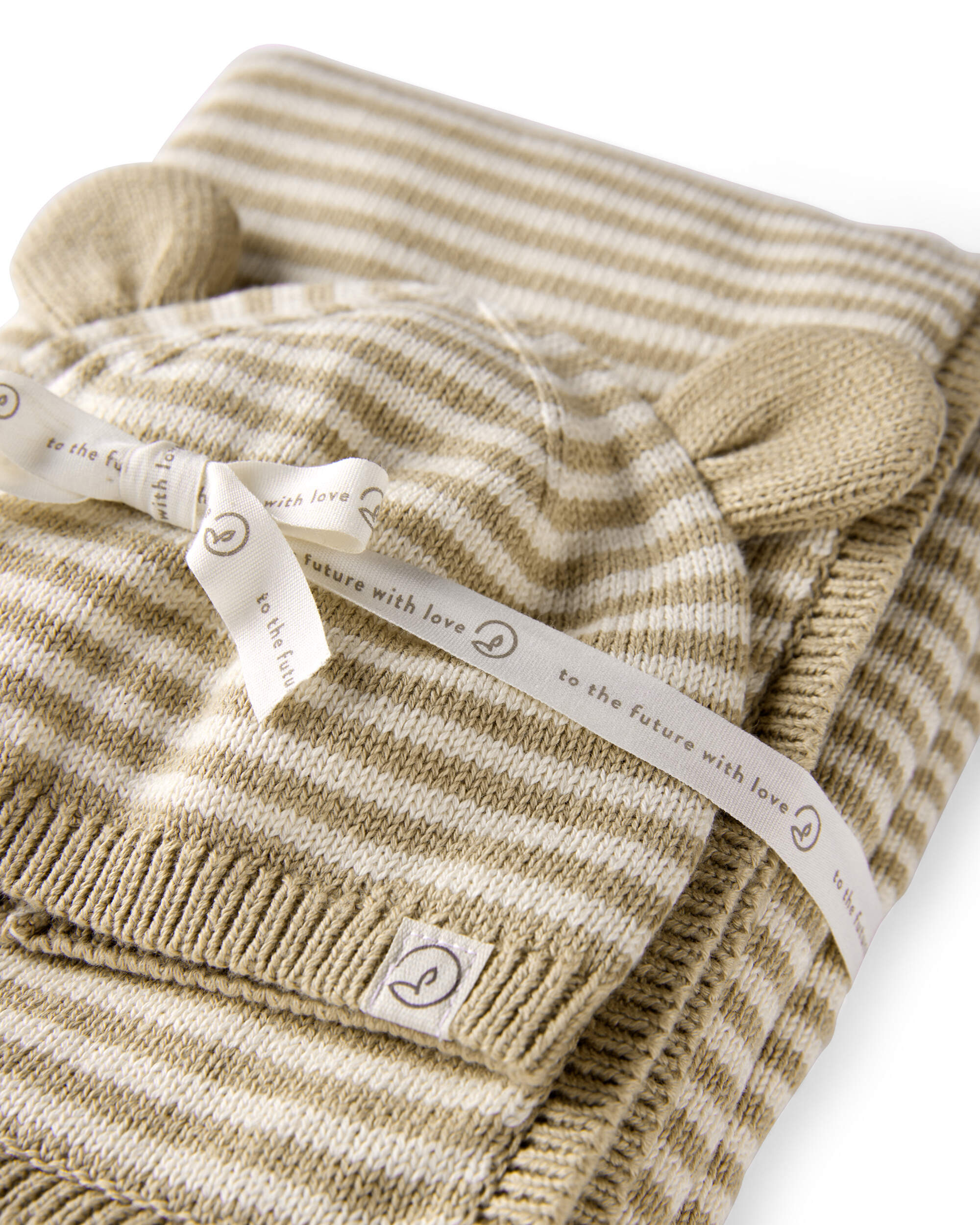 Baby Organic Cotton Sweater Knit Blanket and Cap Gift Set