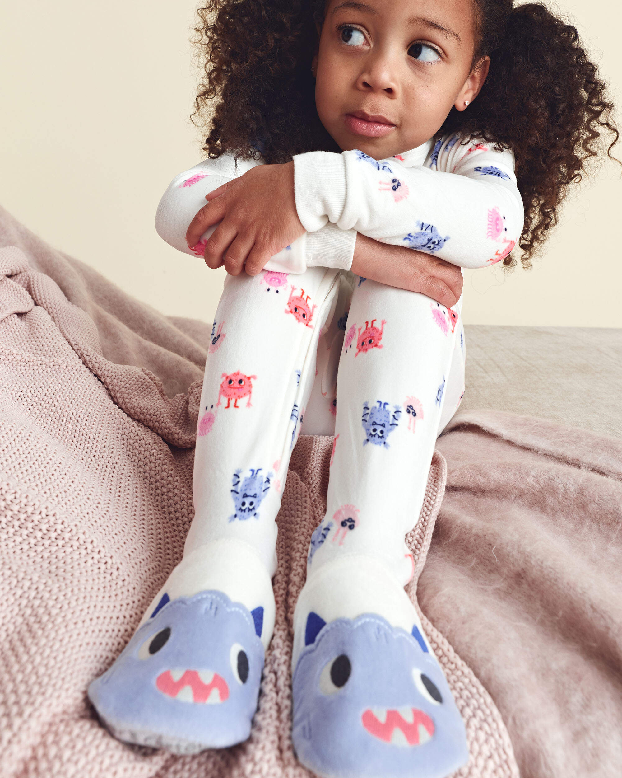 Toddler Girl 1-Piece Monster DreamPlush Snug Fit Footed Pyjama - Cream