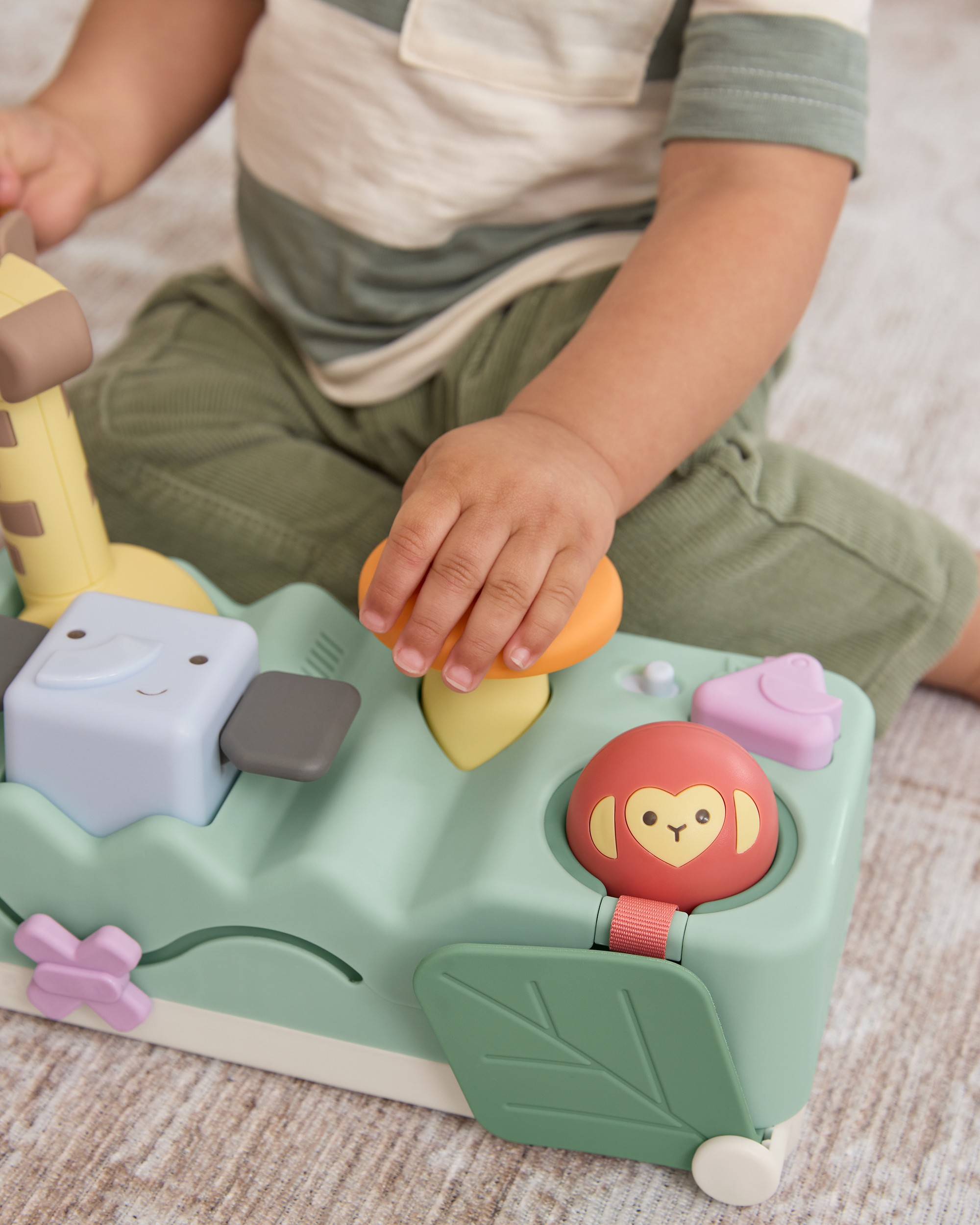 Geometric Wonders Musical Pounding Bench Baby Toy