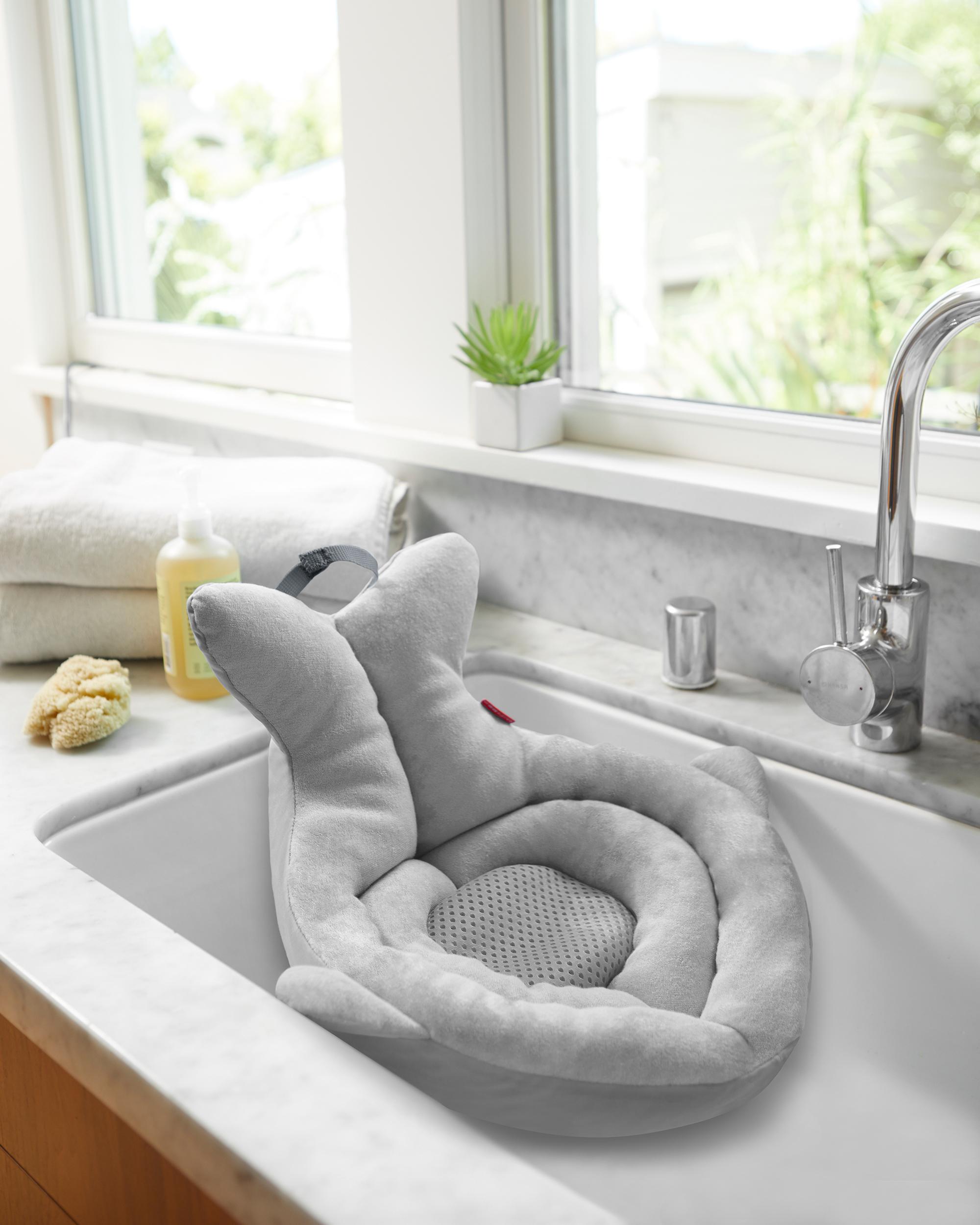 MOBY Softspot Sink Bather - Grey